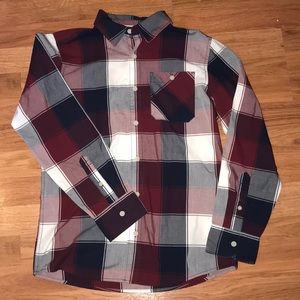 Urban Pipeline boys large button down shirt